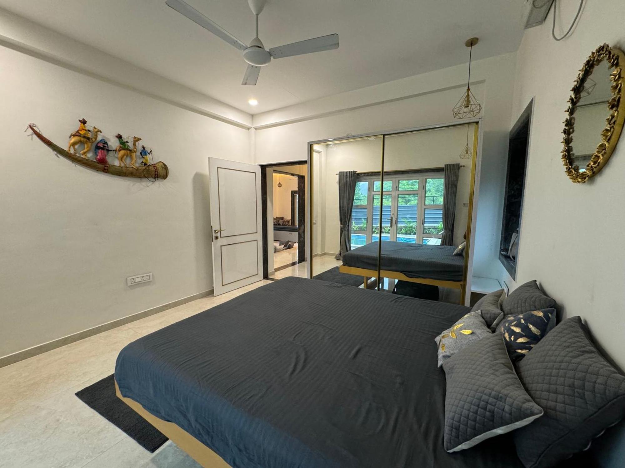 Prana Healing House Villa Pune Bagian luar foto