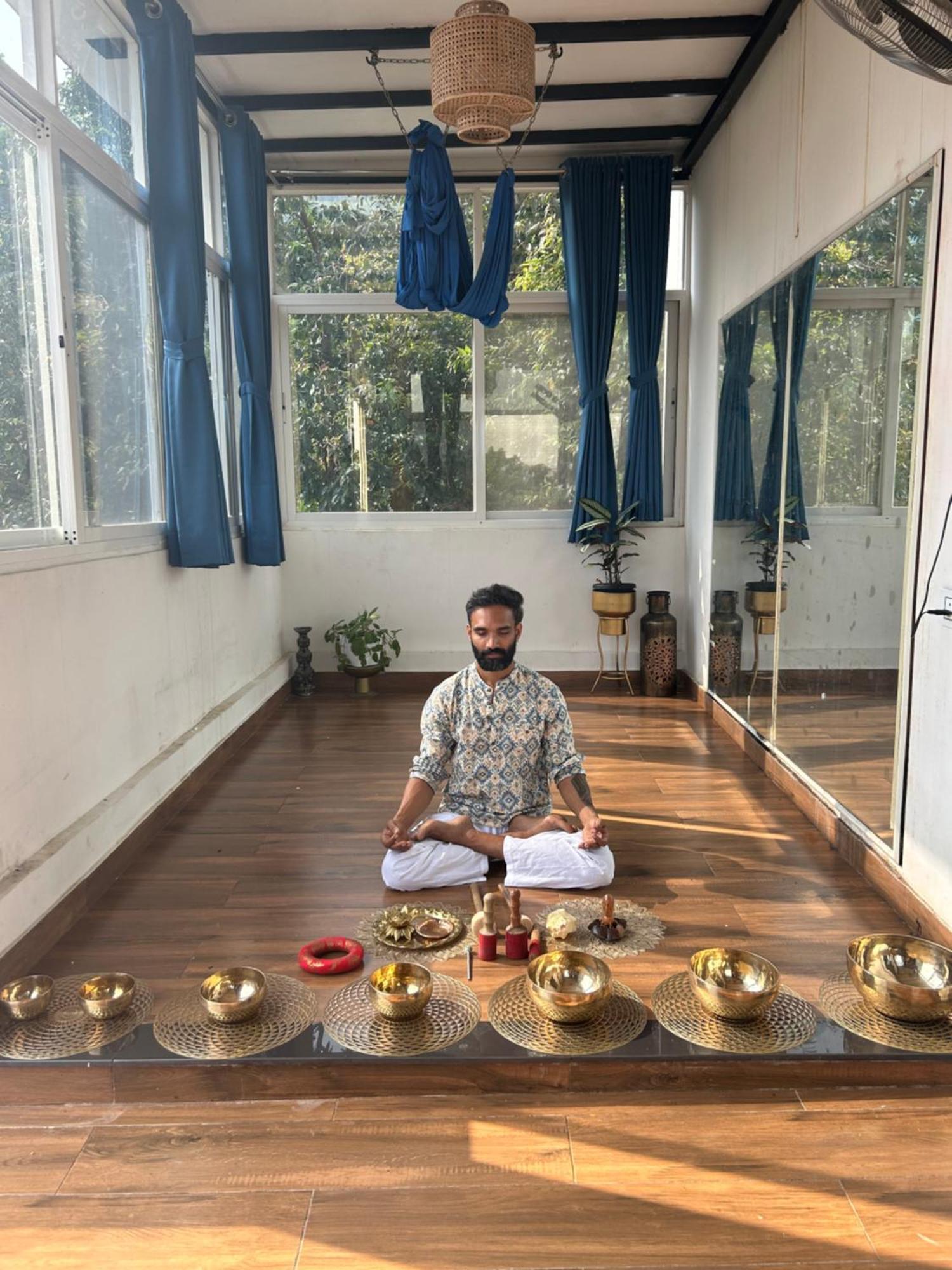 Prana Healing House Villa Pune Bagian luar foto