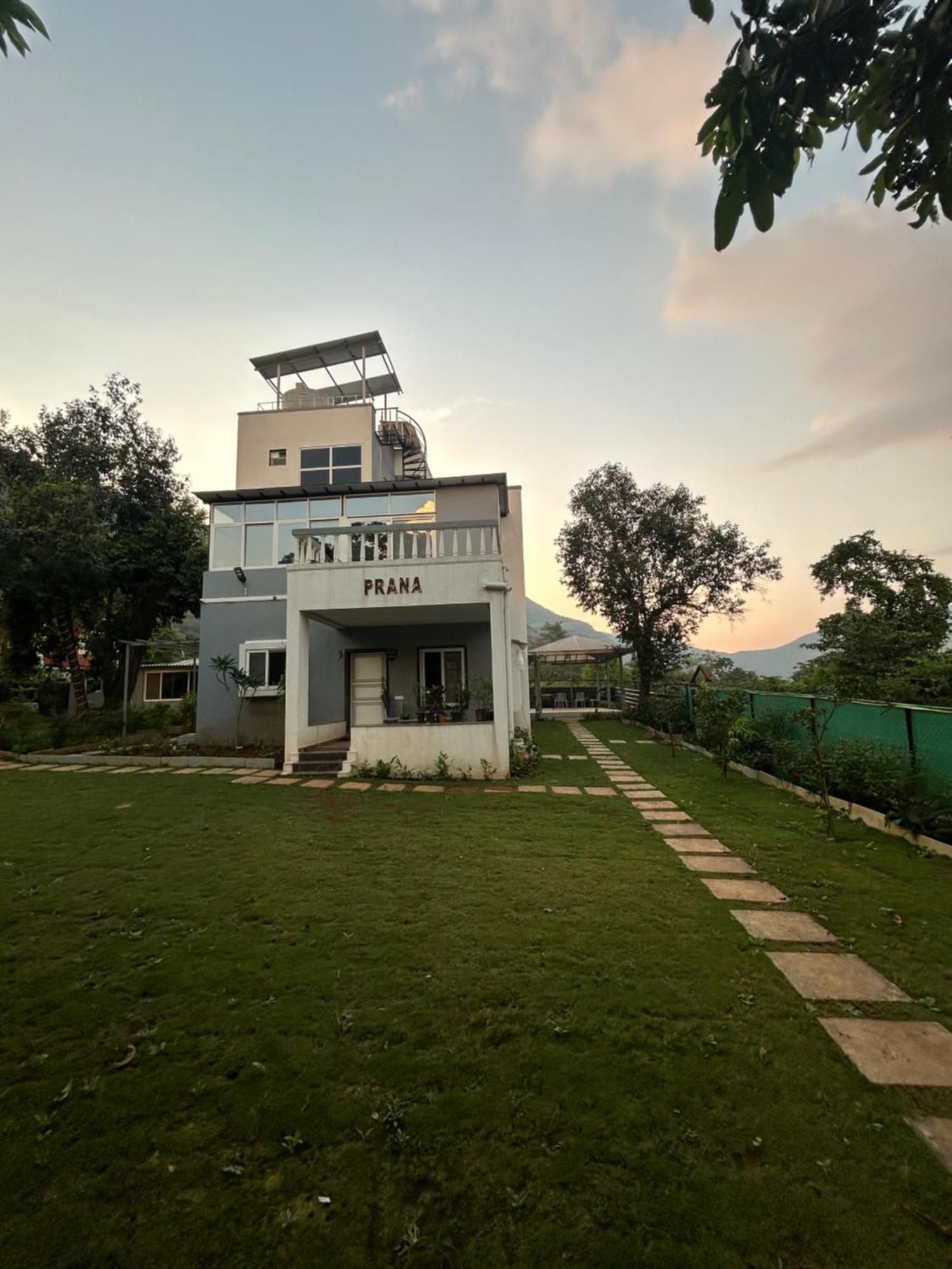 Prana Healing House Villa Pune Bagian luar foto