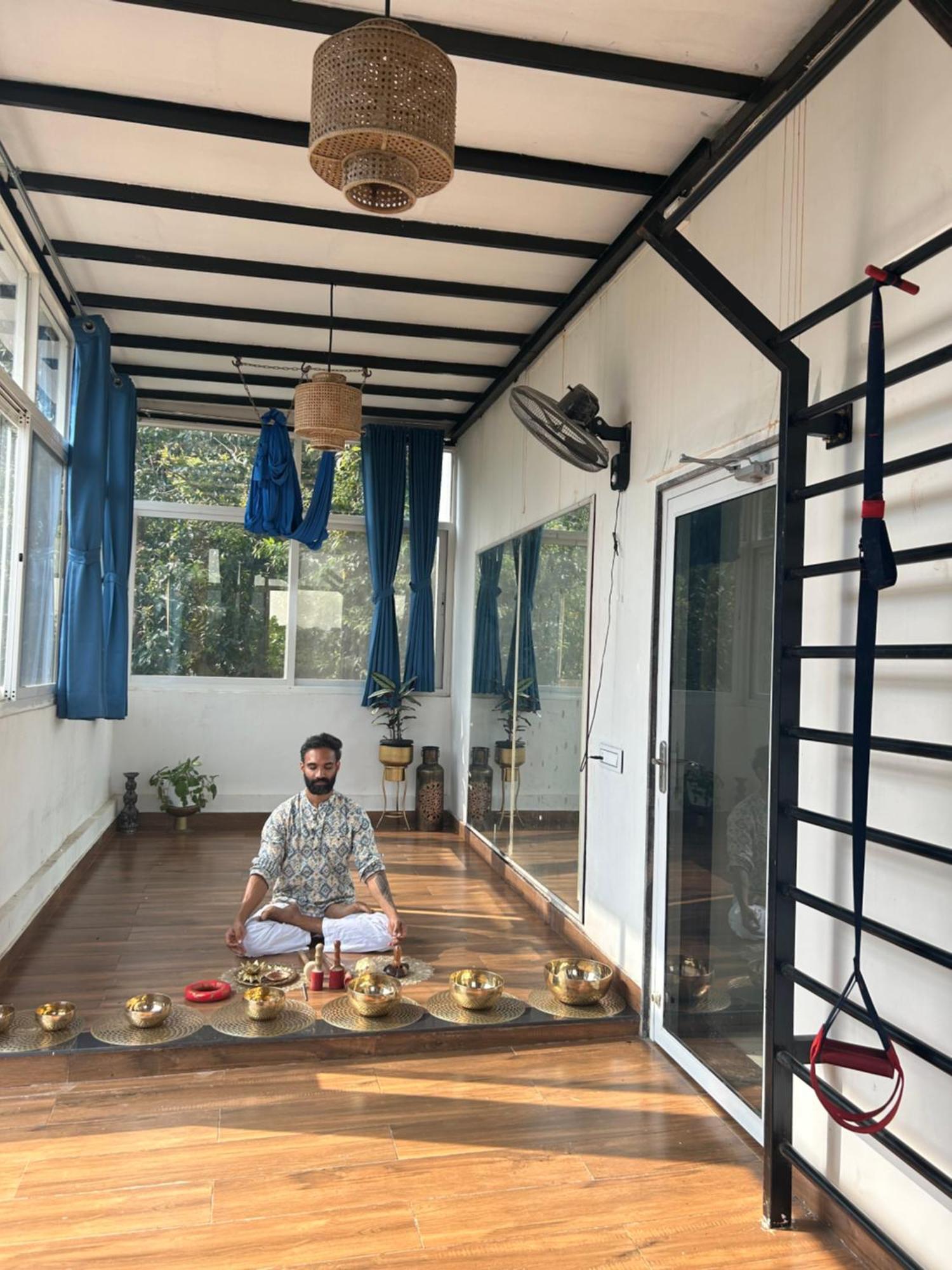 Prana Healing House Villa Pune Bagian luar foto