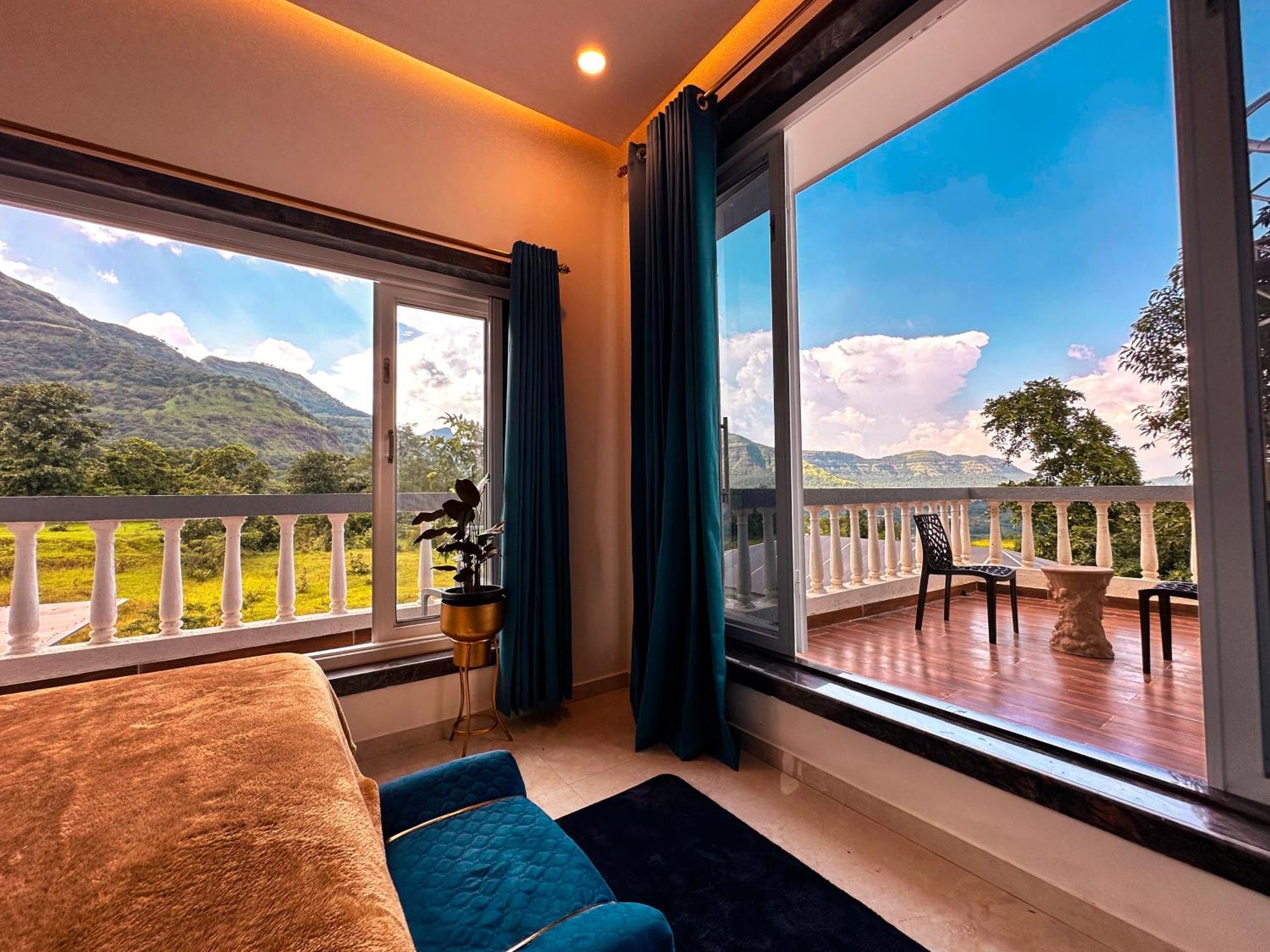Prana Healing House Villa Pune Bagian luar foto